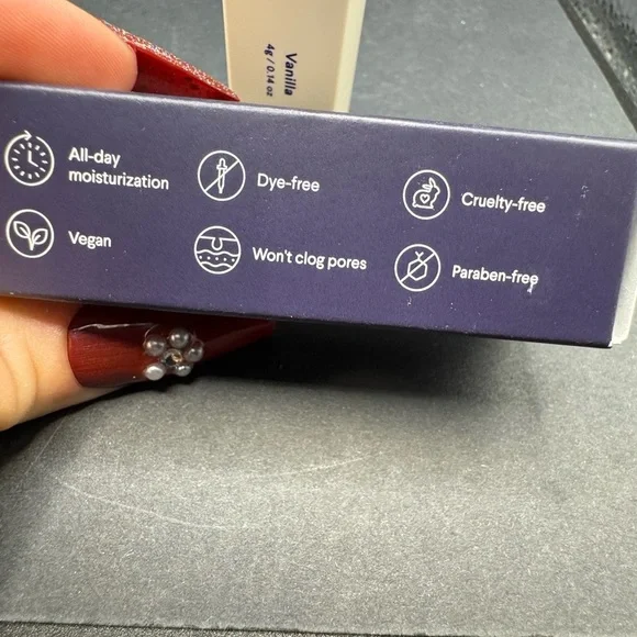 NWT Full Size Curology Vanilla Lip Balm- Vegan! Dye, Paraben, & Cruelty FREE - Picture 8 of 8